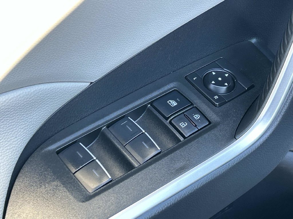 Used 2025 Toyota RAV4 XLE Premium w/ Weather Package AWD/4WD image 26
