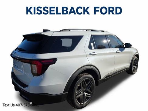 New 2026 Ford Explorer ST-Line w/ ST-Line Street Pack image 3
