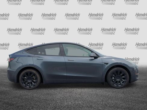 Used 2021 Tesla Model Y 2WD image 11