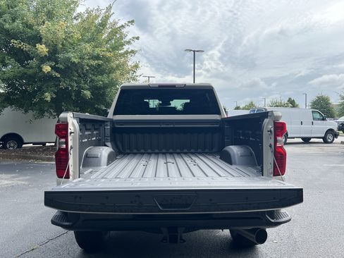 New 2026 Chevrolet Silverado 2500 Custom w/ Custom Value Package AWD/4WD image 12