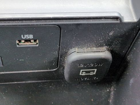 Used 2021 MAZDA MAZDA3 s FWD image 21