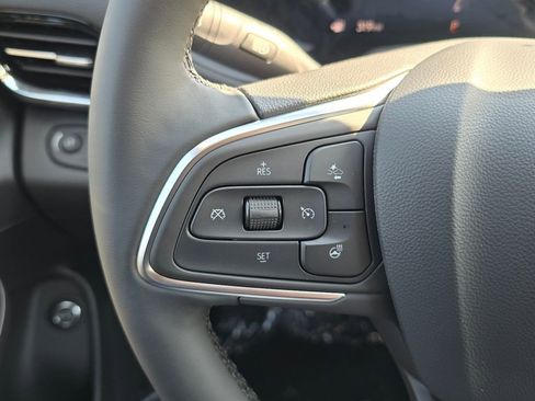 New 2026 Buick Envista Avenir FWD image 18