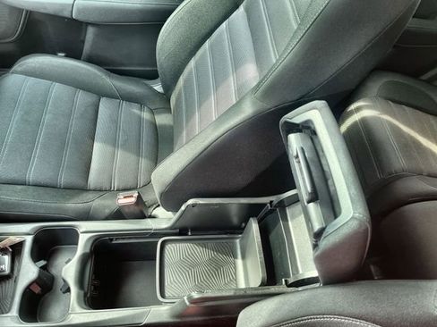 Used 2019 Honda CR-V EX image 24