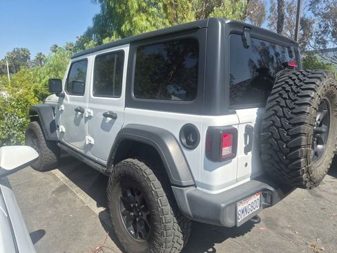 Used 2020 Jeep Wrangler Unlimited Sport AWD/4WD image 5