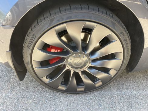 Used 2022 Tesla Model 3 Performance AWD/4WD image 5