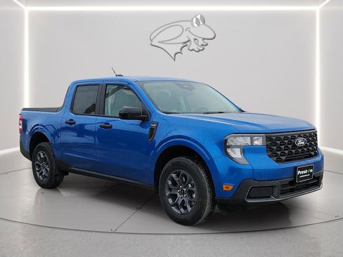 New 2026 Ford Maverick XLT w/ XLT Luxury Package image 4