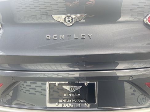 New 2025 Bentley Bentayga Extended Wheelbase image 28