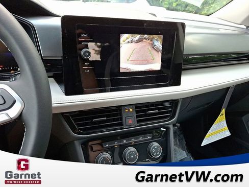 New 2025 Volkswagen Taos S image 7