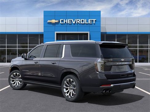 New 2025 Chevrolet Suburban Premier image 3