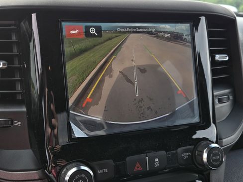 New 2026 RAM 2500 Tradesman AWD/4WD image 12