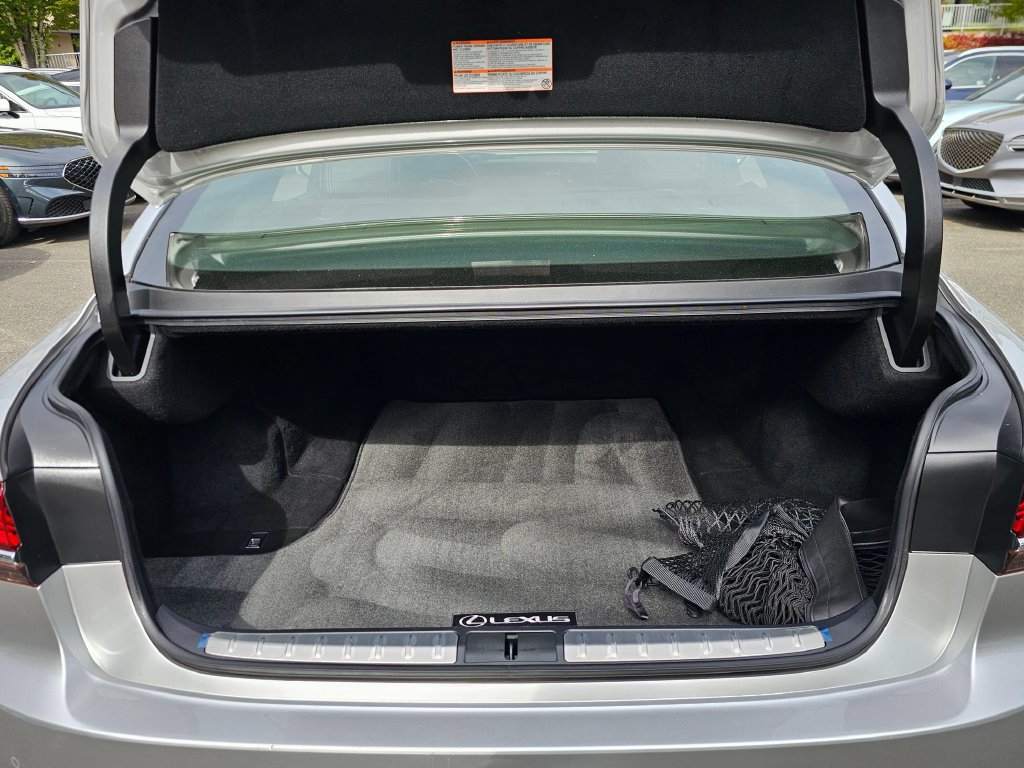 Used 2018 Lexus LS 500 AWD w/ Interior Upgrade Package image 27