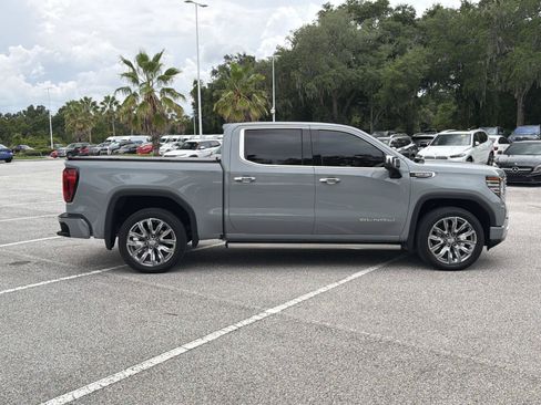 Used 2025 GMC Sierra 1500 Denali AWD/4WD image 3