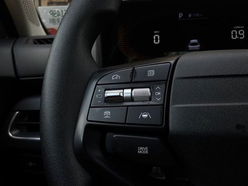 Used 2025 Kia K4 FWD image 34