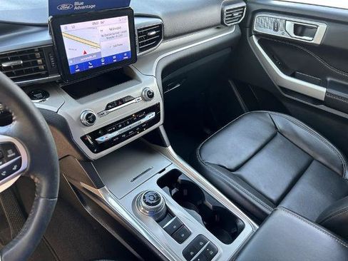 Certified 2023 Ford Explorer XLT w/ Equipment Group 202A RWD image 24