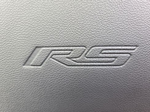 New 2026 Chevrolet Traverse RS w/ LPO, Floor Liner Package AWD/4WD image 13