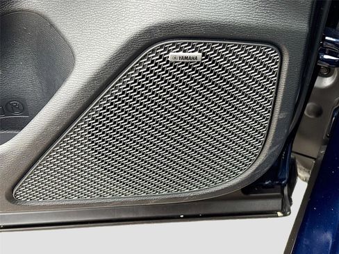 Used 2025 Mitsubishi Outlander SE FWD image 19