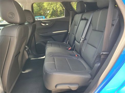 New 2025 Chevrolet Blazer LT image 11