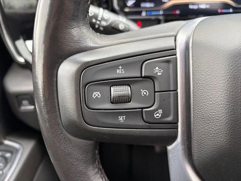 Certified 2022 GMC Sierra 1500 SLT image 9