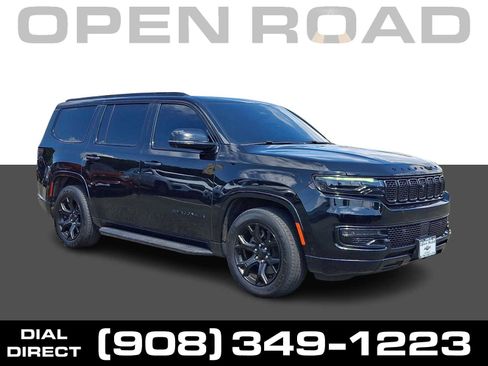 Used 2024 Jeep Wagoneer Series II w/ Convenience Group I AWD/4WD image 1