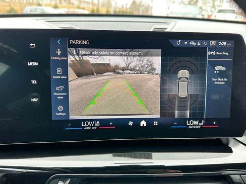 Used 2025 BMW X1 xDrive28i image 21