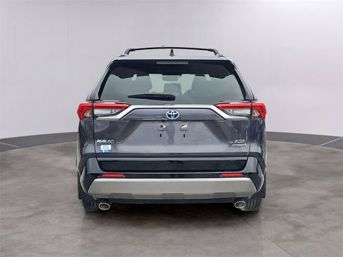 Used 2024 Toyota RAV4 XSE image 5