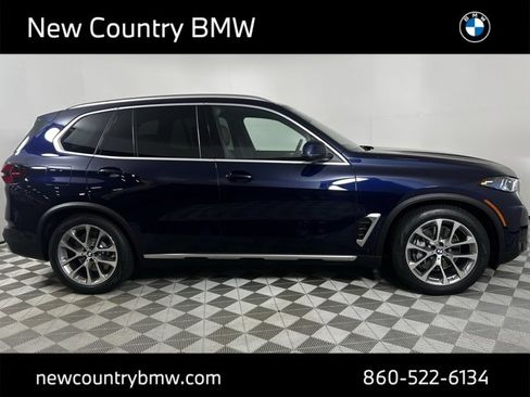 New 2026 BMW X5 xDrive50e image 8