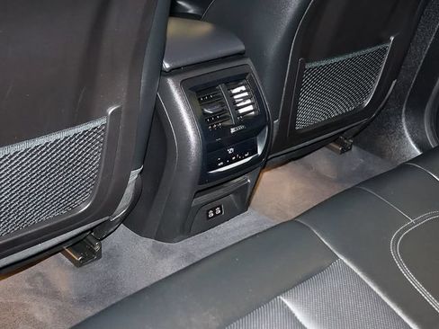 Used 2023 BMW X3 xDrive30i w/ Premium Package AWD/4WD image 15