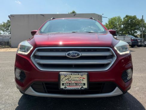 Used 2017 Ford Escape SE w/ SE Leather Comfort Package AWD/4WD image 2