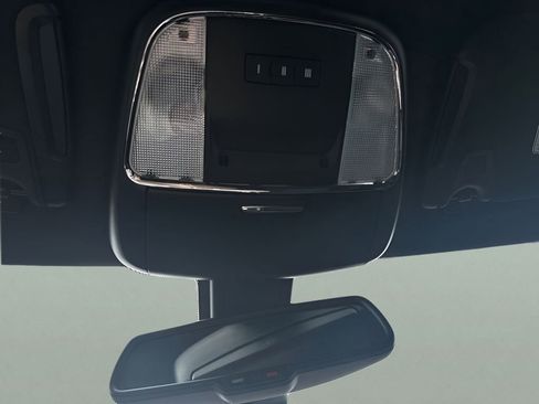 Used 2023 Dodge Charger R/T w/ Harman/Kardon Audio Group image 29