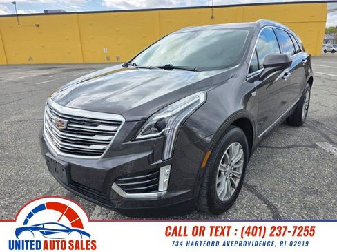 Used 2018 Cadillac XT5 Luxury w/ Driver Awareness Package image 1