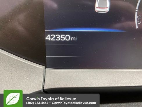 Used 2024 Toyota Prius LE image 16