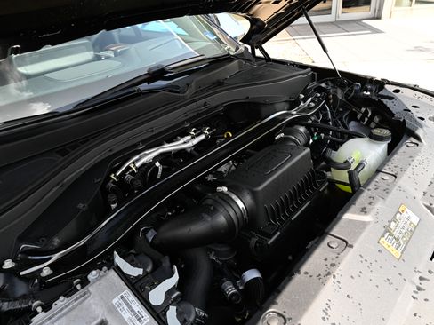 Used 2026 Lincoln Aviator Reserve AWD/4WD image 65