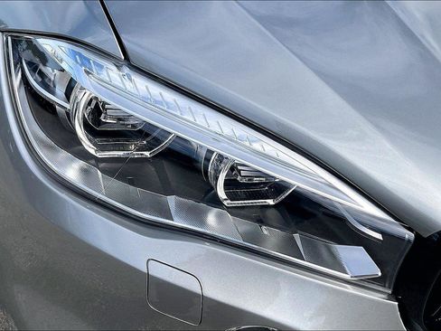 Used 2017 BMW X6 M image 31
