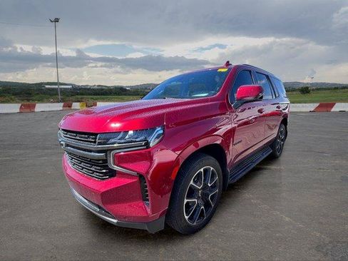 Used 2021 Chevrolet Tahoe RST w/ Luxury Package RWD image 5