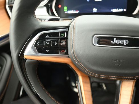 New 2025 Jeep Grand Cherokee L Summit image 25