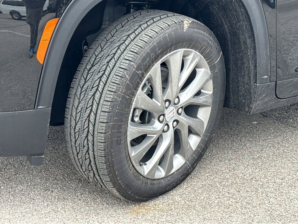 New 2026 Buick Enclave Preferred w/ LPO, Floor Liner Package AWD/4WD image 25
