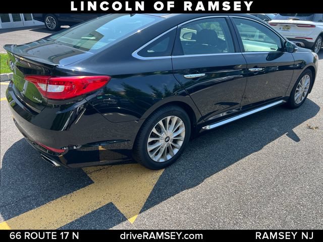 Used 2015 Hyundai Sonata Limited w/ Option Group 06 FWD image 6