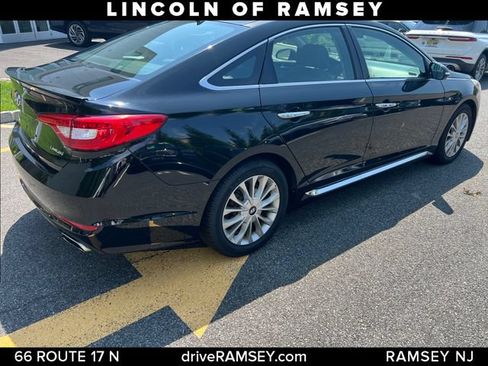 Used 2015 Hyundai Sonata Limited w/ Option Group 06 FWD image 6