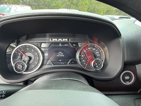 New 2026 RAM 1500 Express image 25