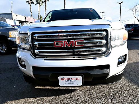 Used 2018 GMC Canyon SLE image 2