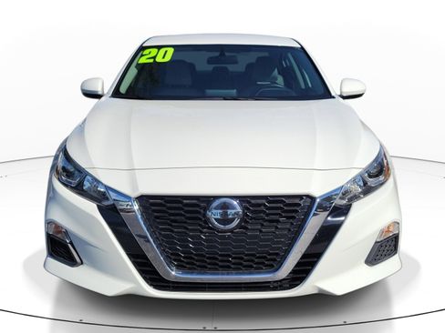 Used 2020 Nissan Altima 2.5 S FWD image 2