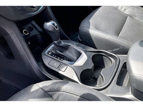 Used 2017 Hyundai Santa Fe SE w/ SE Premium Package 02 AWD/4WD image 18