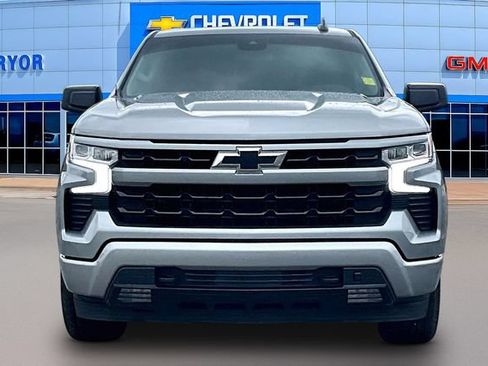 Used 2024 Chevrolet Silverado 1500 RST w/ Convenience Package II AWD/4WD image 2