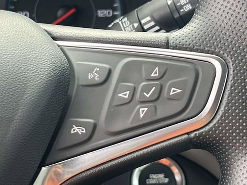 Certified 2024 Chevrolet Equinox LS FWD image 22