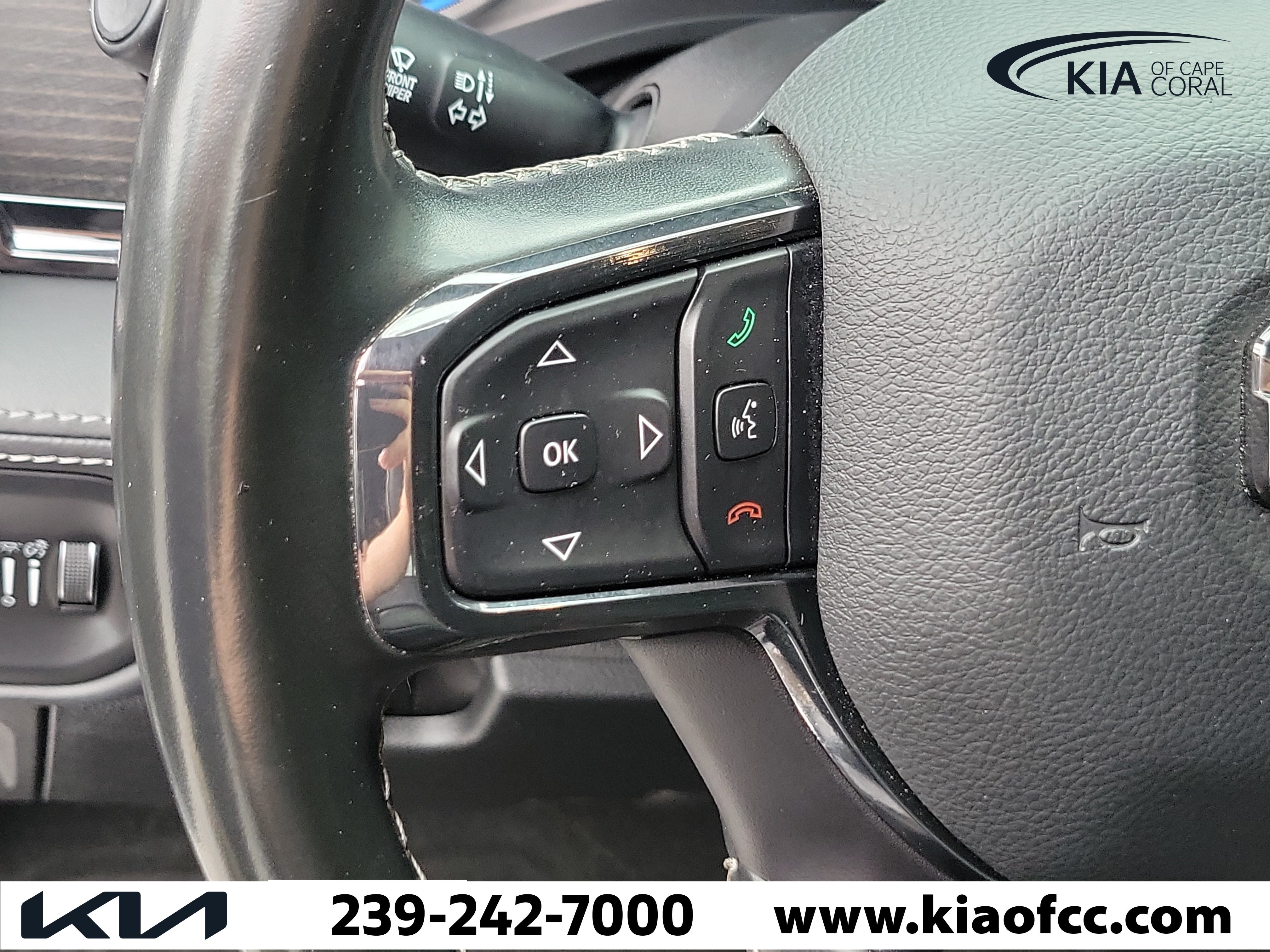 Used 2022 RAM 1500 Limited w/ Body Color Bumper Group AWD/4WD image 25
