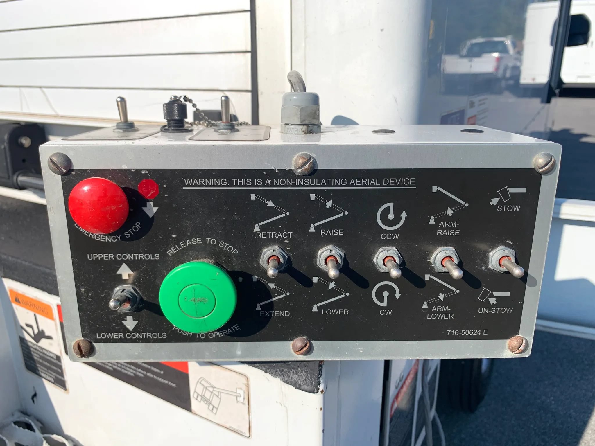 Used 2020 Ford F550 2WD Regular Cab Super Duty image 45