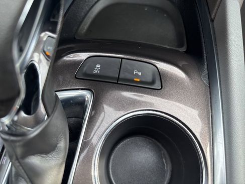 Used 2025 Chevrolet Malibu LT image 29