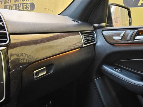 Used 2016 Mercedes-Benz GLE 350 w/ Premium Package image 30