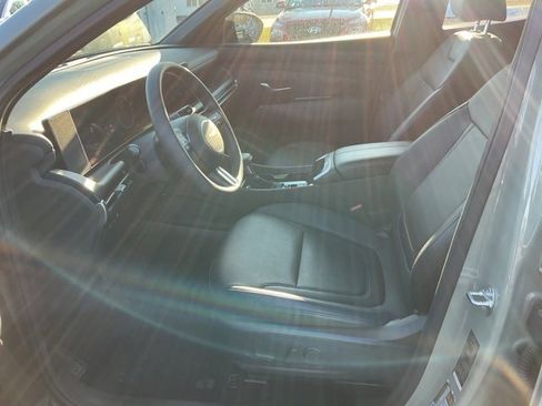 Certified 2025 Hyundai Santa Cruz SEL image 12