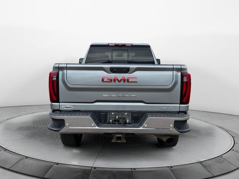 Used 2024 GMC Sierra 2500 SLT w/ SLT Premium Package AWD/4WD image 5